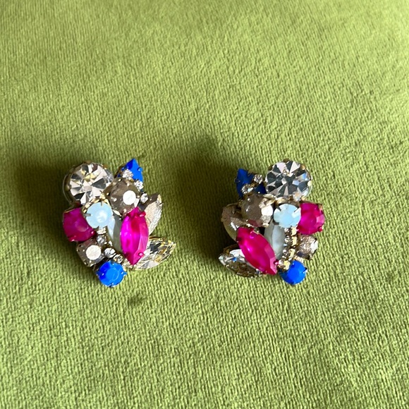 Jewelry - Statement earrings